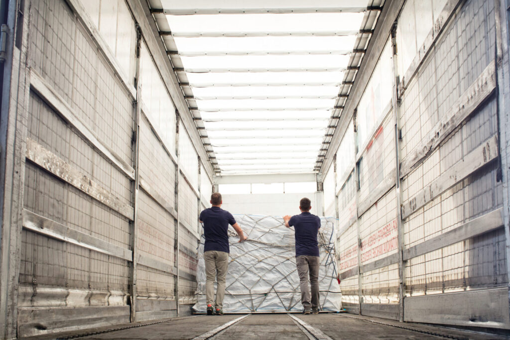 Transport in Containern um die Welt mit Friedrich Müller Hamburg